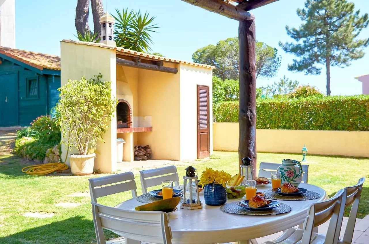 Charming House Vilamoura 0*,